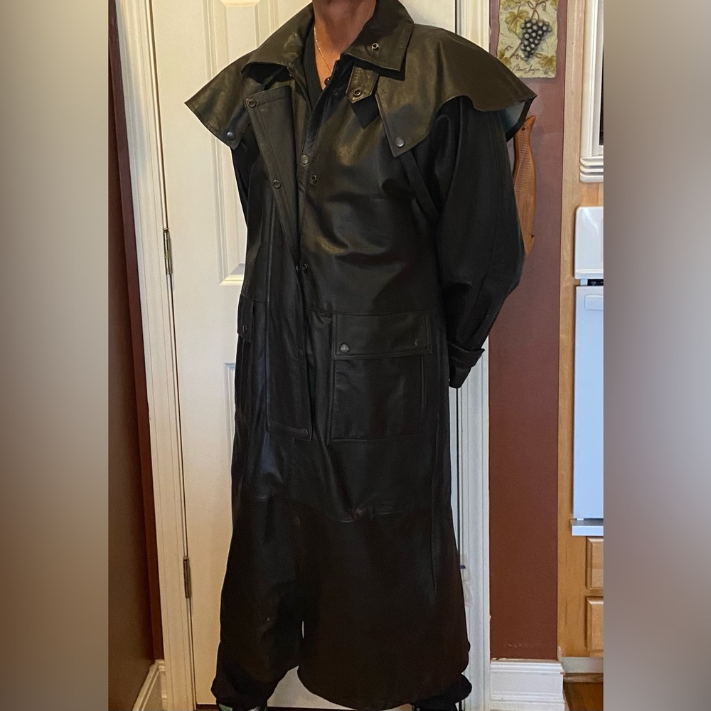 Men’s Black Leather Duster/Cape Coat